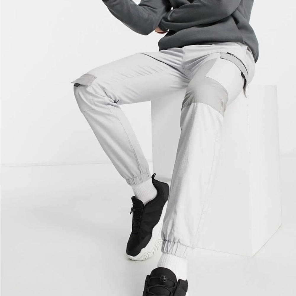 Men's Colorblock Ripstop Cargo Joggers - Picture 5 of 10